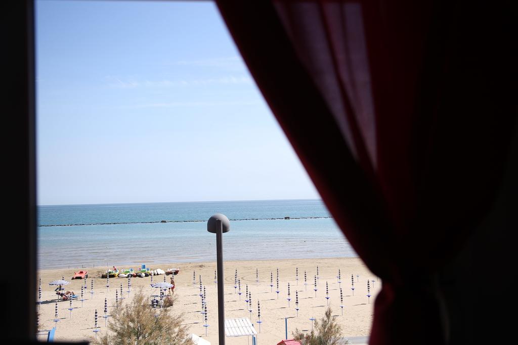 Miramare Inn Hotel マロッタ エクステリア 写真